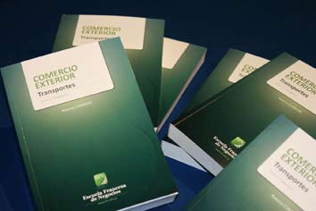 Lanzamiento del segundo libro de la Escuela Francesa de Negocios