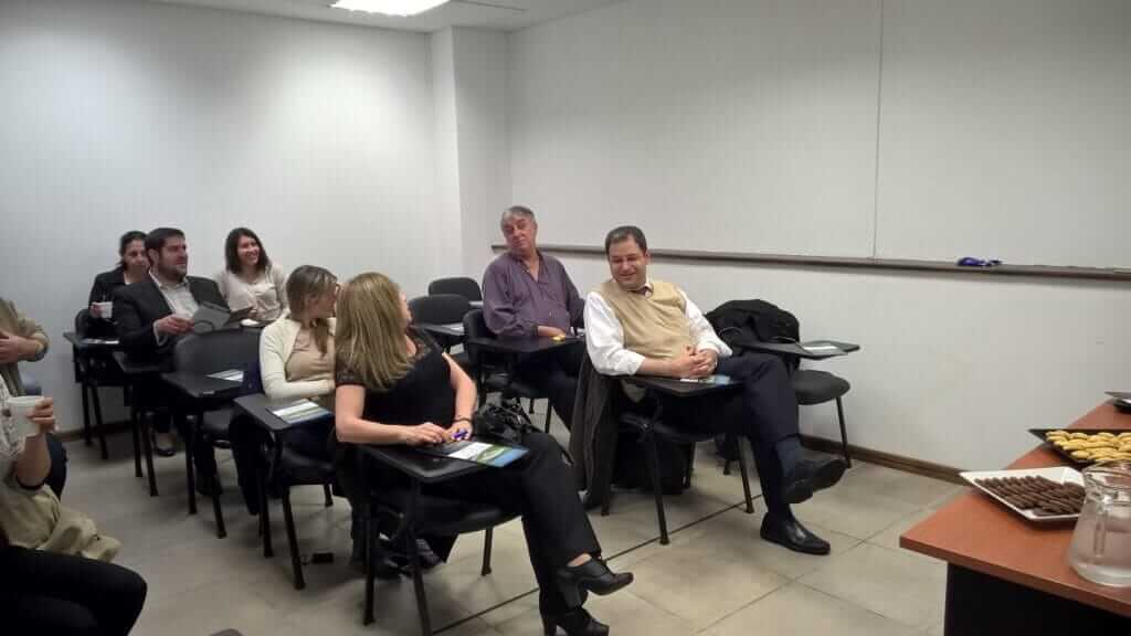 Visita Academica de profesores y alumnos de la Escuela Francesca de Negocios a TCU